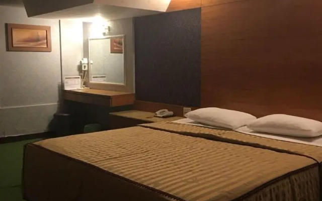 Li Ti Hotel
