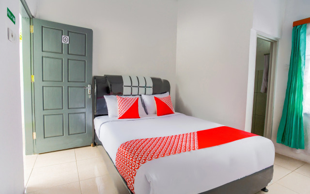Putri Residence Syariah by OYO Rooms