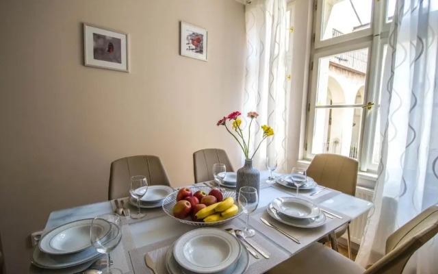Unique Apt 250M From The Charles Bridge
