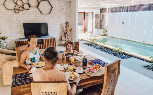 Gili Khayangan Villas