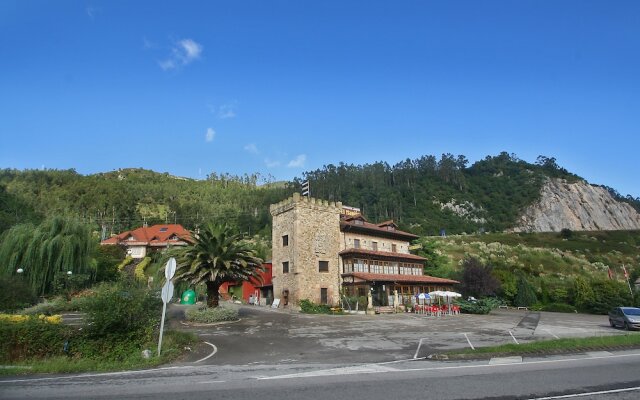 Posada Medieval el Manjon