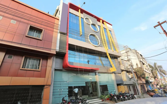 OYO 1552 Hotel Midland