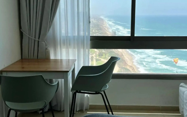 Sea Apartment