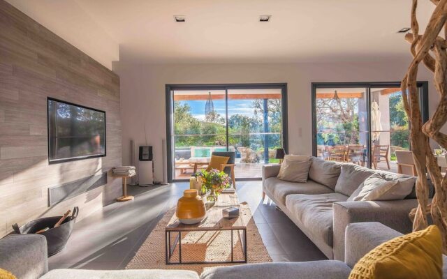 Superbe Villa piscine chauffée