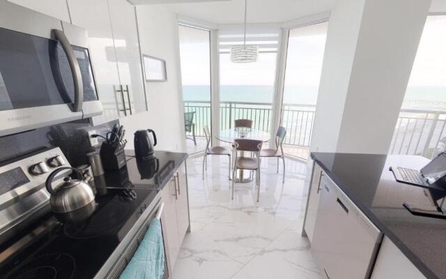 Oceanview Apartments in Sunny Isles