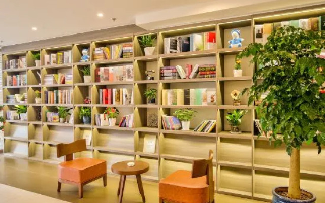 HanTing Hotel (Ningbo Li Hui Li Hospital Caihong South Road)