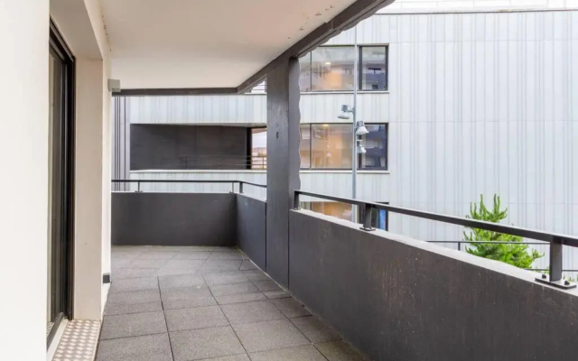 KEVRENNAD: appart de standing 1 ch au Capucins, proche bus, tram et commodités (avec accès PMR) - фото 2