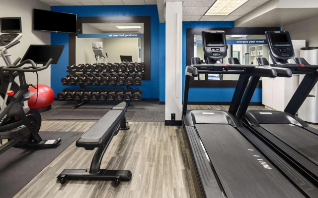 Hampton Inn Minneapolis NW Maple Grove