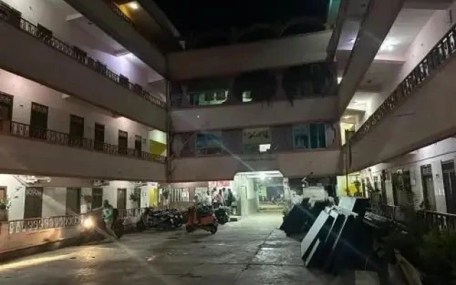 Anandha Lodge