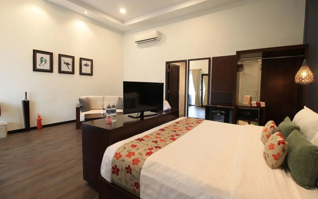 Mayang Sari Beach Resort