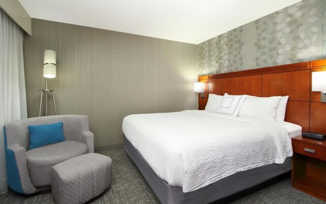 Courtyard Oakland Downtown