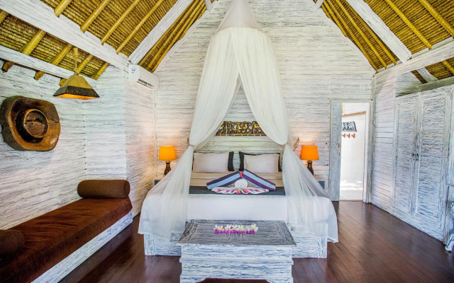 Lembongan Bay Shore Huts – Guest Rooms – Lembongan Island