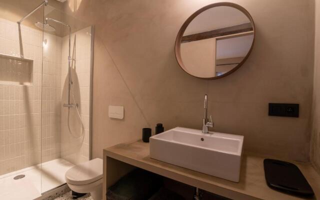 Private en-suite room in the heart of Le Sablon