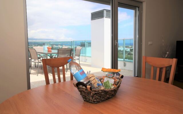 Roof Top Terrace Apartment PDL