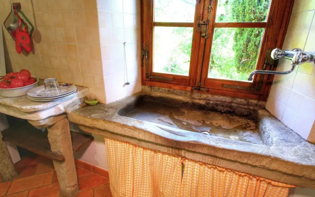 Striking Farmhouse in Ortignano