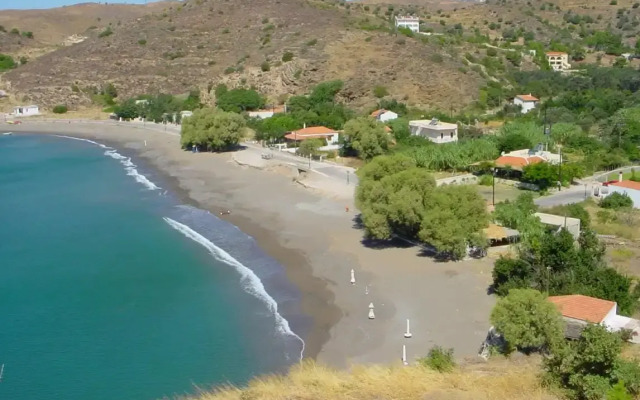 Zorbas Apartments Volissos