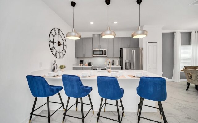 4200 Paragraph Drive