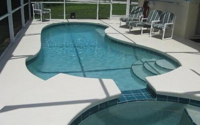 Bridgewater Lakes 3 Bedroom Villa by Redawning