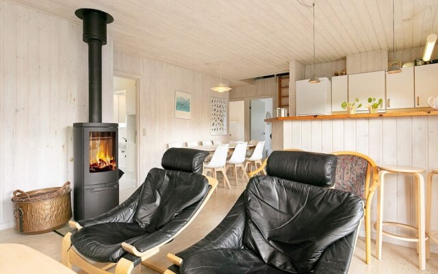 Fabulous Holiday Home in Hals With Whirlpool
