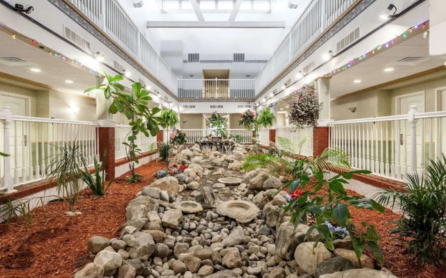 Comfort Inn & Suites Pentwater