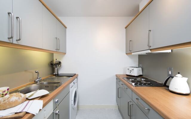 Luxurious 1BR Flat Near Tower Bridge