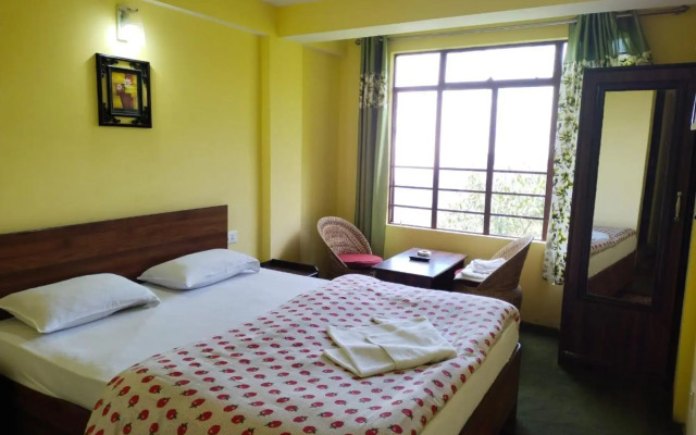 Hotel Himalaya Residency kanchenjunga view
