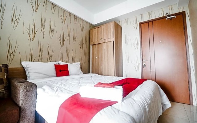 RedDoorz Apartment @ Green Lake View Ciputat