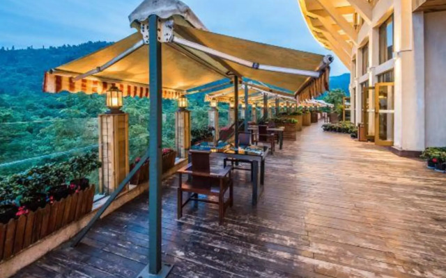 Qiliping Hot Spring Hotel