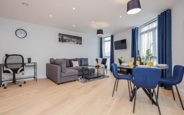 Watford Cassio Deluxe - Modernview Serviced Accommodation