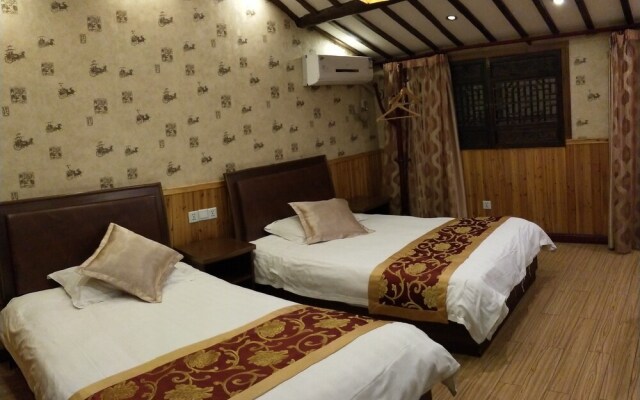 Yue Yue Theme Hostel