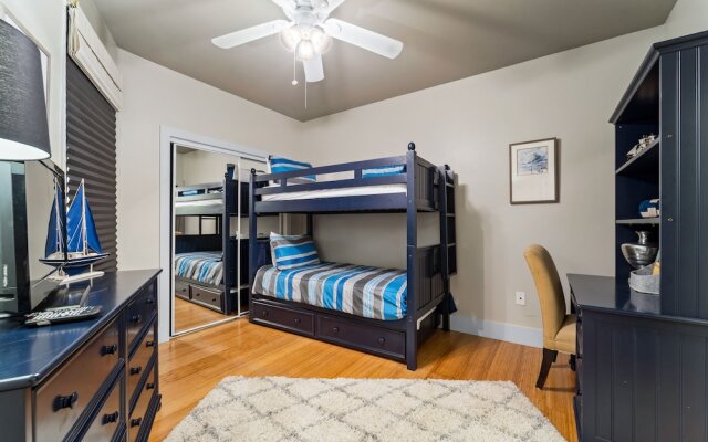 Crc1105 3 Bedroom Condo