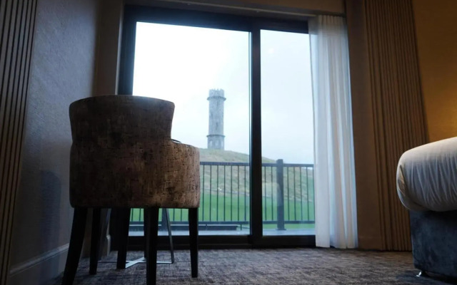 The Knowes Hotel & Restaurant