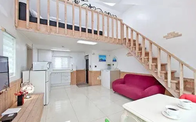 Taean Gomseom Paradise Pension