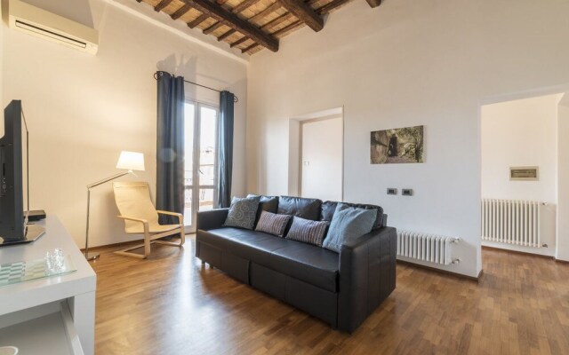 Great Terrace Flat a Few Steps From Spanish Steps