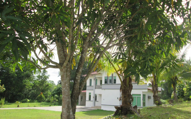 Villa Dadap