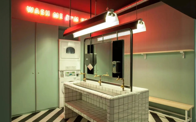 Bastardo Hostel