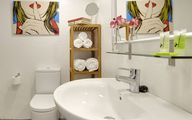 Mikeletes Apartment by FeelFree Rentals