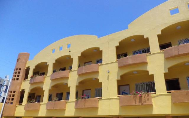 Hotel Pacific