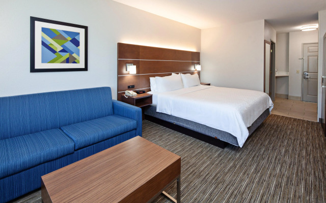 Holiday Inn Express & Suites Rancho Mirage - Palm Spgs Area by IHG