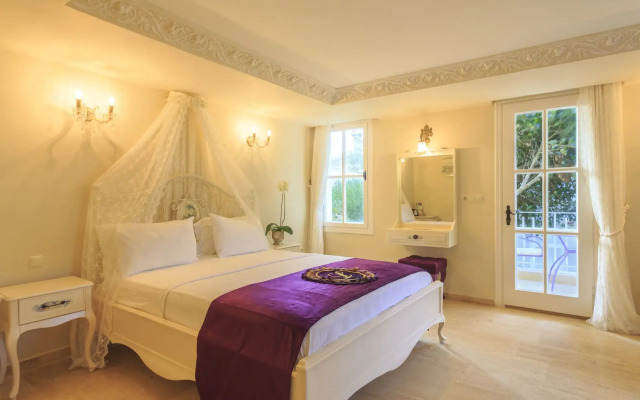 Lukka Exclusive Hotel - Adult Only +12