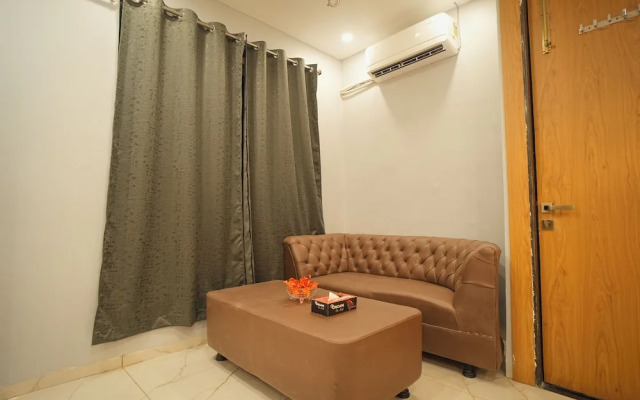 Bhopal Inn by Ten On Ten Stays