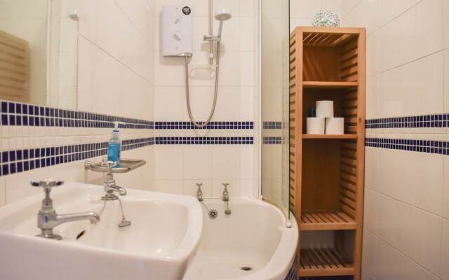 2 Bedroom Garden Home In Preston Park