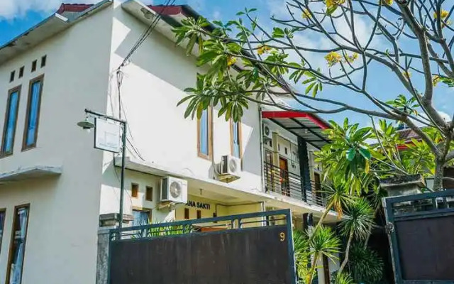 RedDoorz @ Ampenan Mataram Lombok