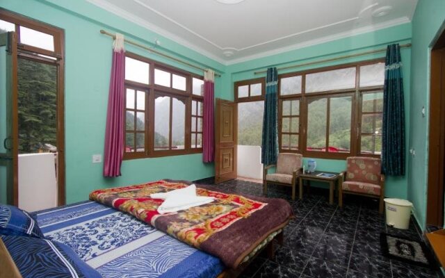 Hotel Blue Diamond Kasol