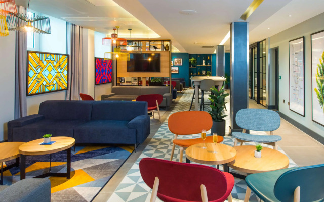 Hampton by Hilton London Park Royal
