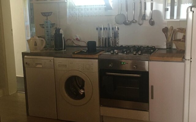 House With 2 Bedrooms in Saint-pierre-d'oléron, With Enclosed Garden a