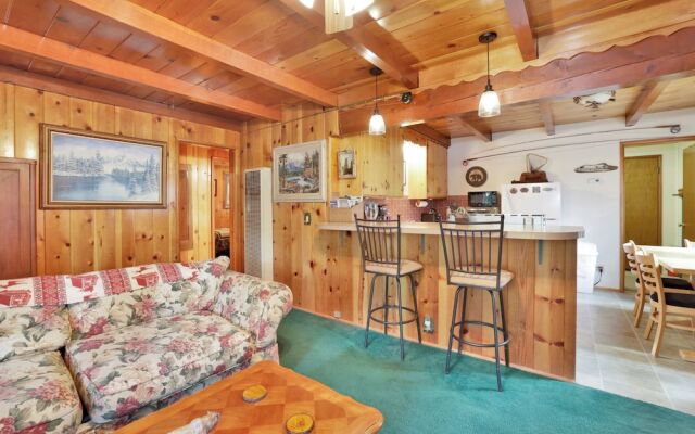 Cozy Bear Cabin #2295