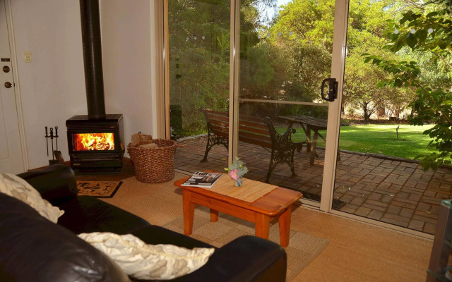 Adelaide Hills Retreats