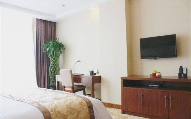 Lantuo Business Hotel