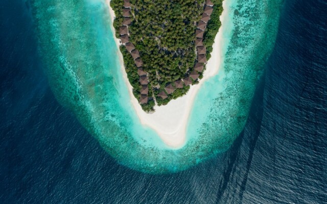 Avani+ Fares Maldives Resort